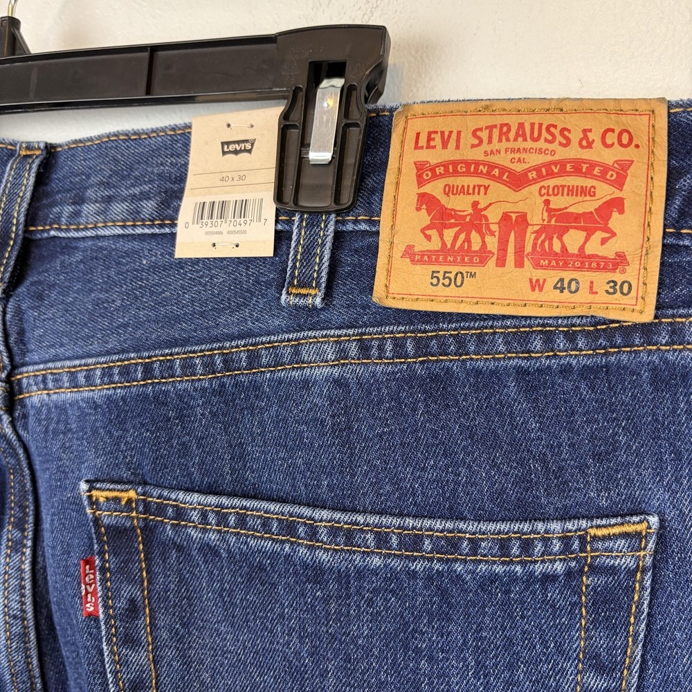 Levis 550 Jeans Mens 40x30 Blue Relaxed Fit‎ Tapered Leg Denim 100% Cotton - Picture 3 of 10